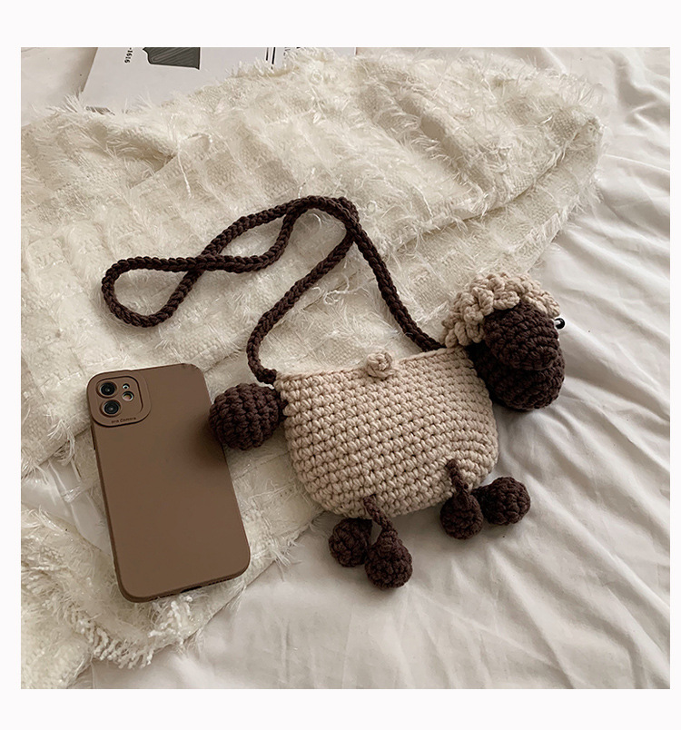 手工编织包包diy针织毛线包可爱卡通小羊编织包单肩斜挎包女成品详情12