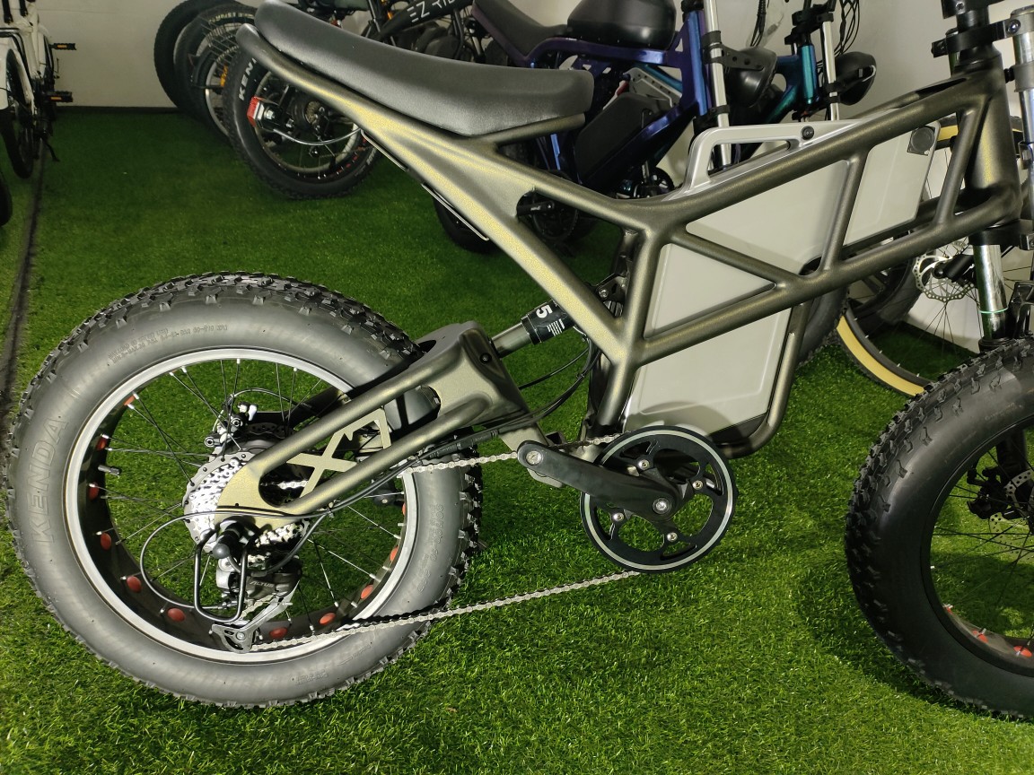 Lithium battery-powered electric mountain bikes, dual-battery off-road racing bikes for the opposite sex pic 4