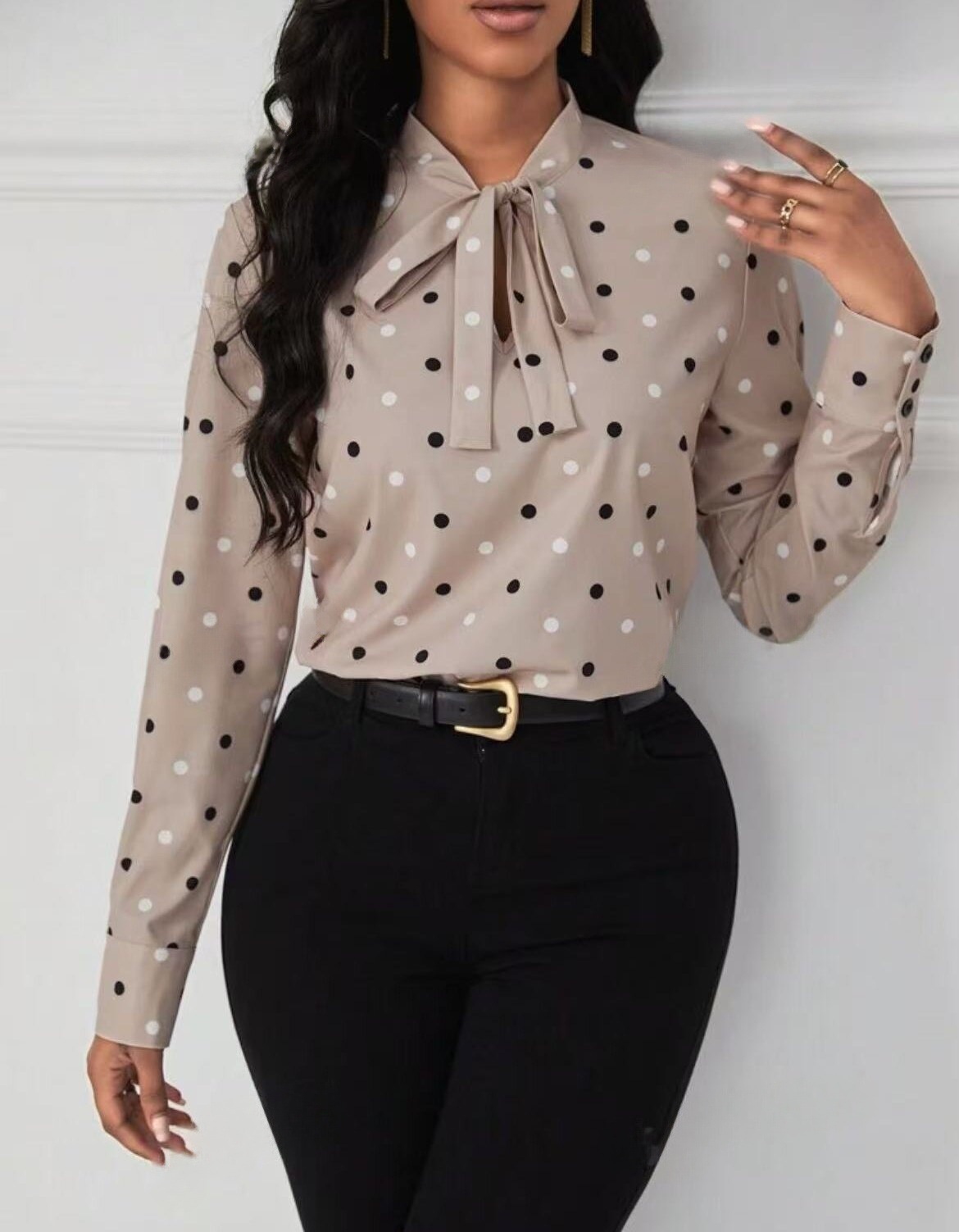 The 2025 autumn new AliExpress, eBay and Amazon V-neck, polka dot tie, stylish and elegant loose top from Europe and America pic 5