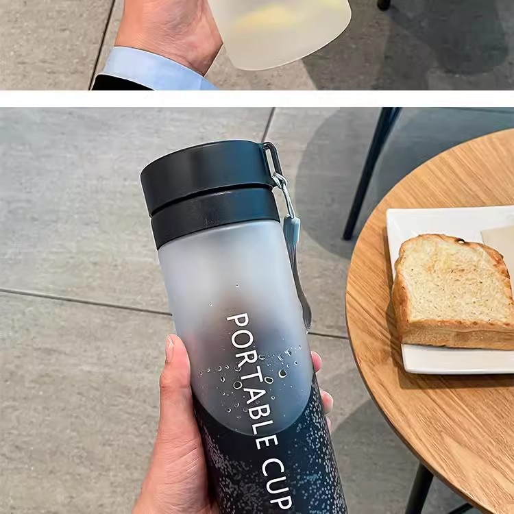 Summer new high appearance level water cup for male students, simple Korean version portable cup, large capacity, anti-drop plastic cup pic 9