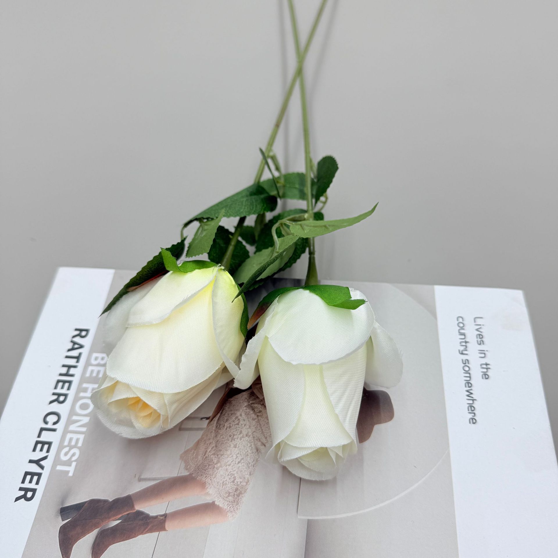 单只玫瑰仿真花橱窗玫瑰瀑布居家酒店婚礼玫瑰花墙装饰绢花假花详情4