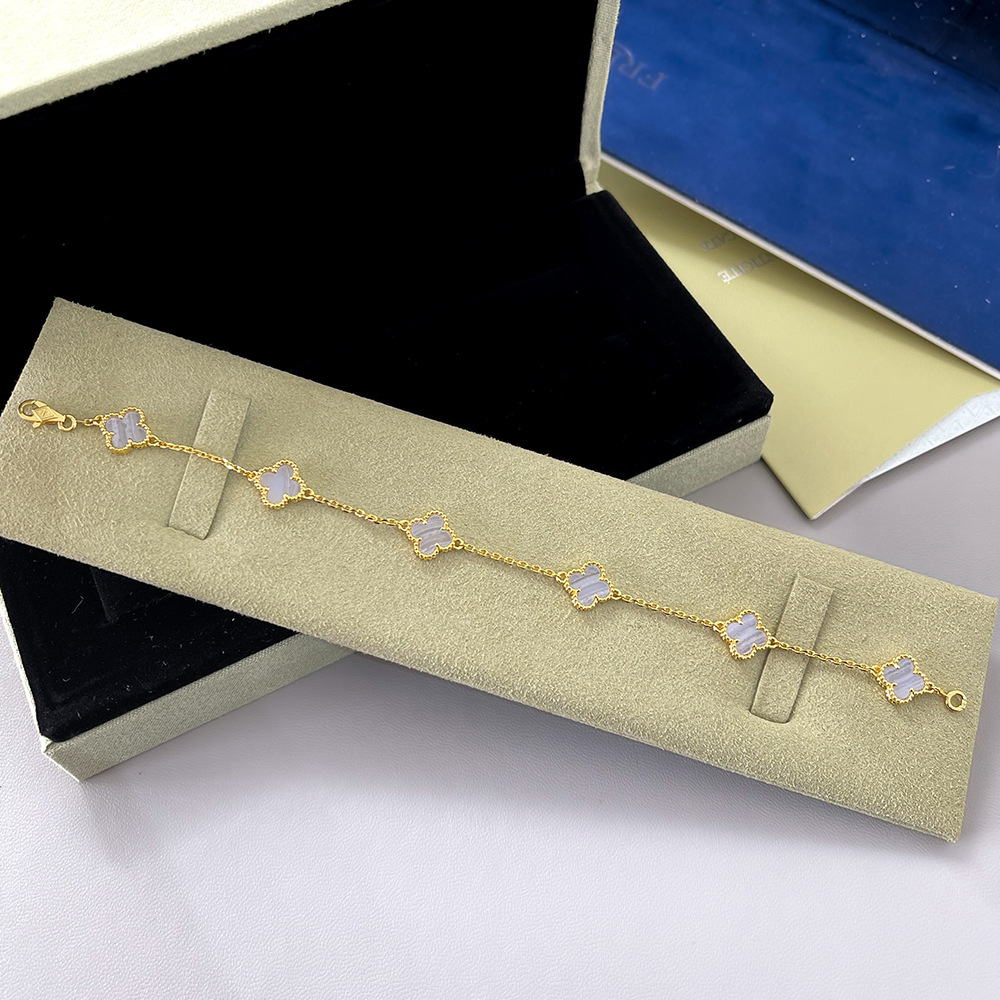 v金高版本厚镀18k金迷你五花六花四叶草手链不掉色高级感红玛瑙详情34