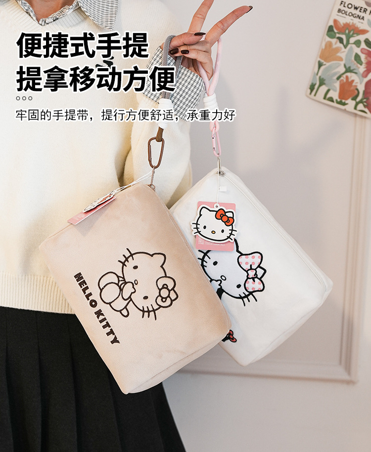 三丽鸥HelloKitty轻盈柔软化妆包可爱卡通大容量高级感立体收纳包详情7