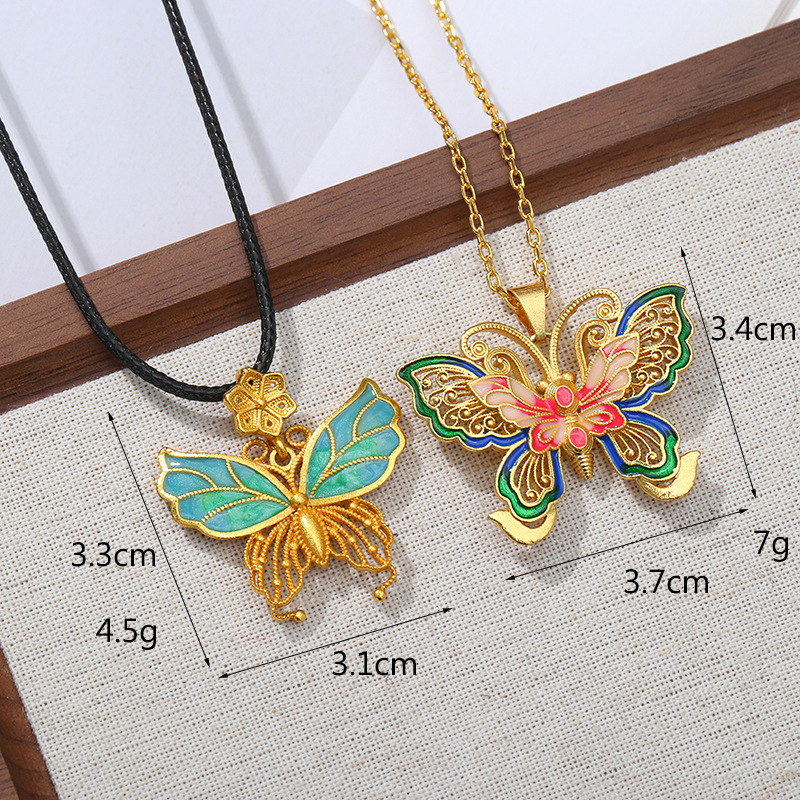 Fashionable new insect exquisite corsages, high-end creative butterfly alloy oil drip badges, clothing accessories, jewelry wholesale pendants pic 6