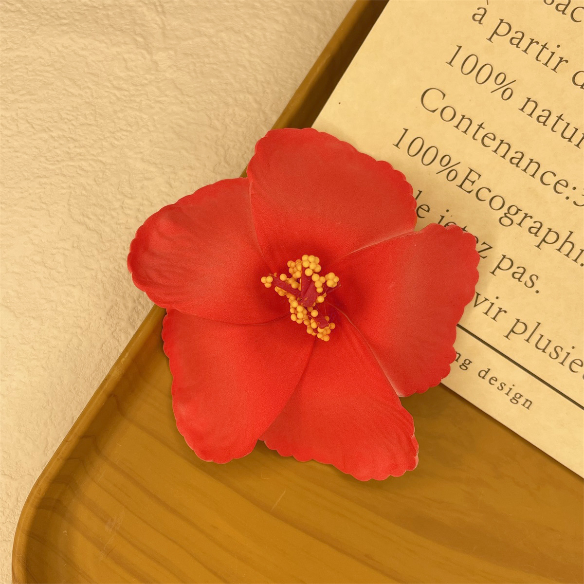 This trendy faux hibiscus flower hair clip exudes a high-end atmosphere. The side clip is a Bohemian hair band for a seaside vacation pic 25