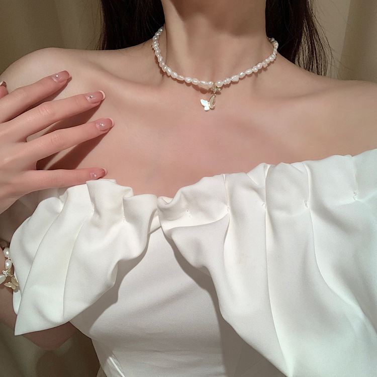 巴洛克淡水珍珠项链女夏气质网红设计感蝴蝶锁骨链不规则珍珠颈链详情7