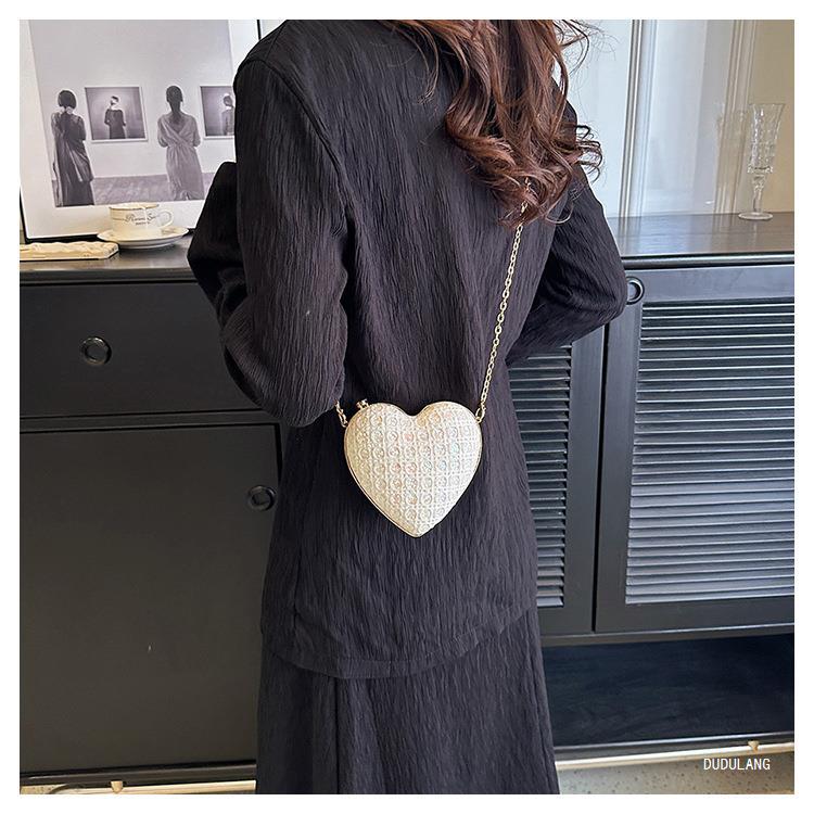 跨境包包女2024夏季新款晚宴包欧美时尚洋气单肩包亮片爱心包详情19