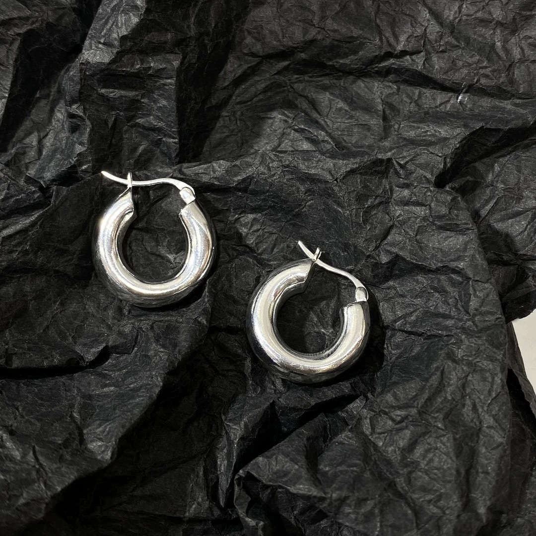 S925 sterling silver 3.3-day single, same style circle earrings, a niche and high-end feel, French geometric silver ear rings, hip-hop earrings pic 2