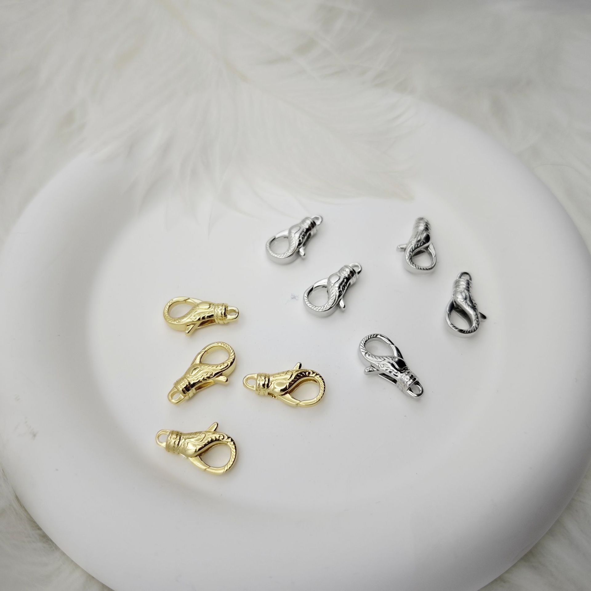 diy铜镀18K真金手工异型龙虾扣饰品配件批发保色钥匙扣手链扣详情2