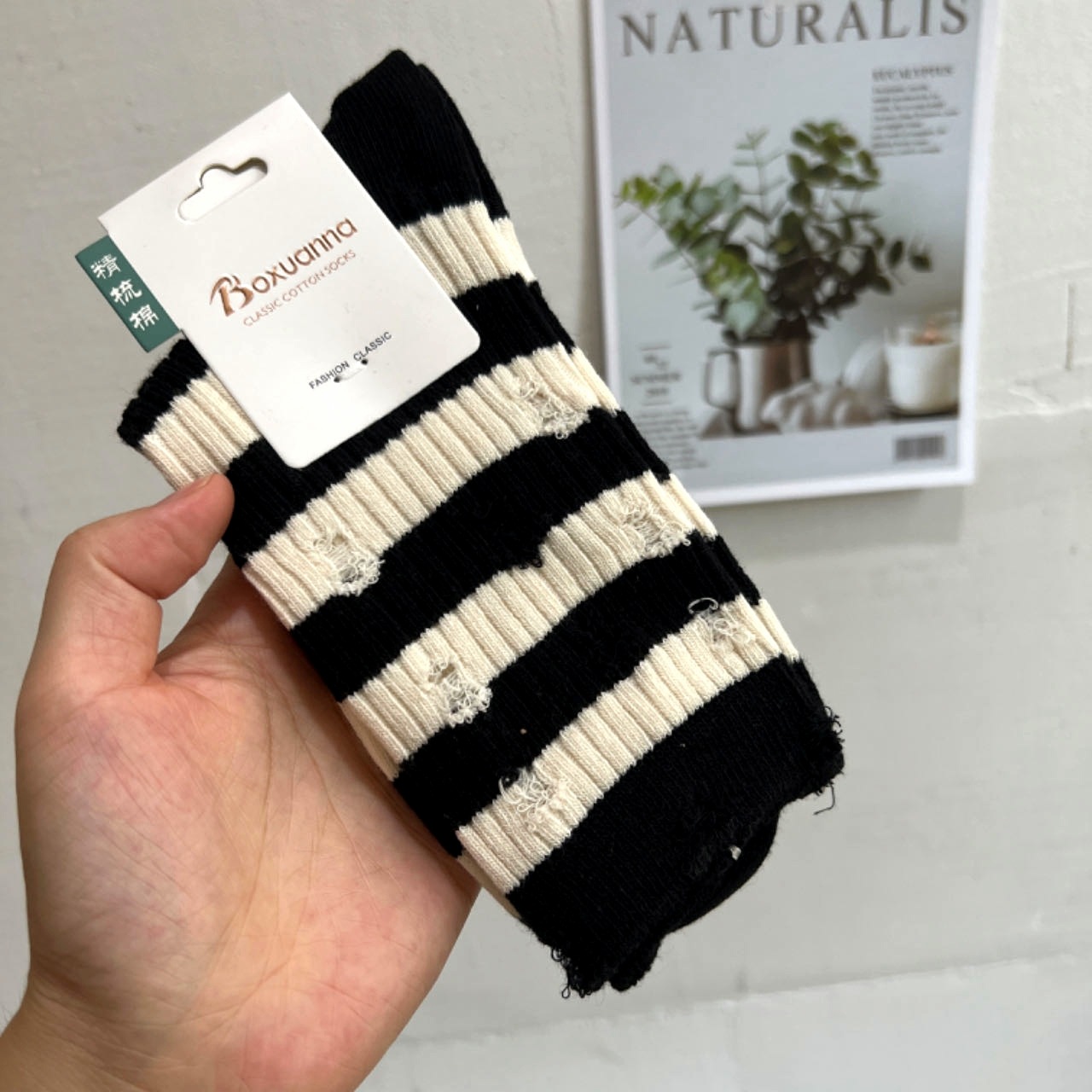 供商超纯色加厚袜子女秋冬中筒袜吸汗防臭棉袜男女士保暖长袜批发详情13