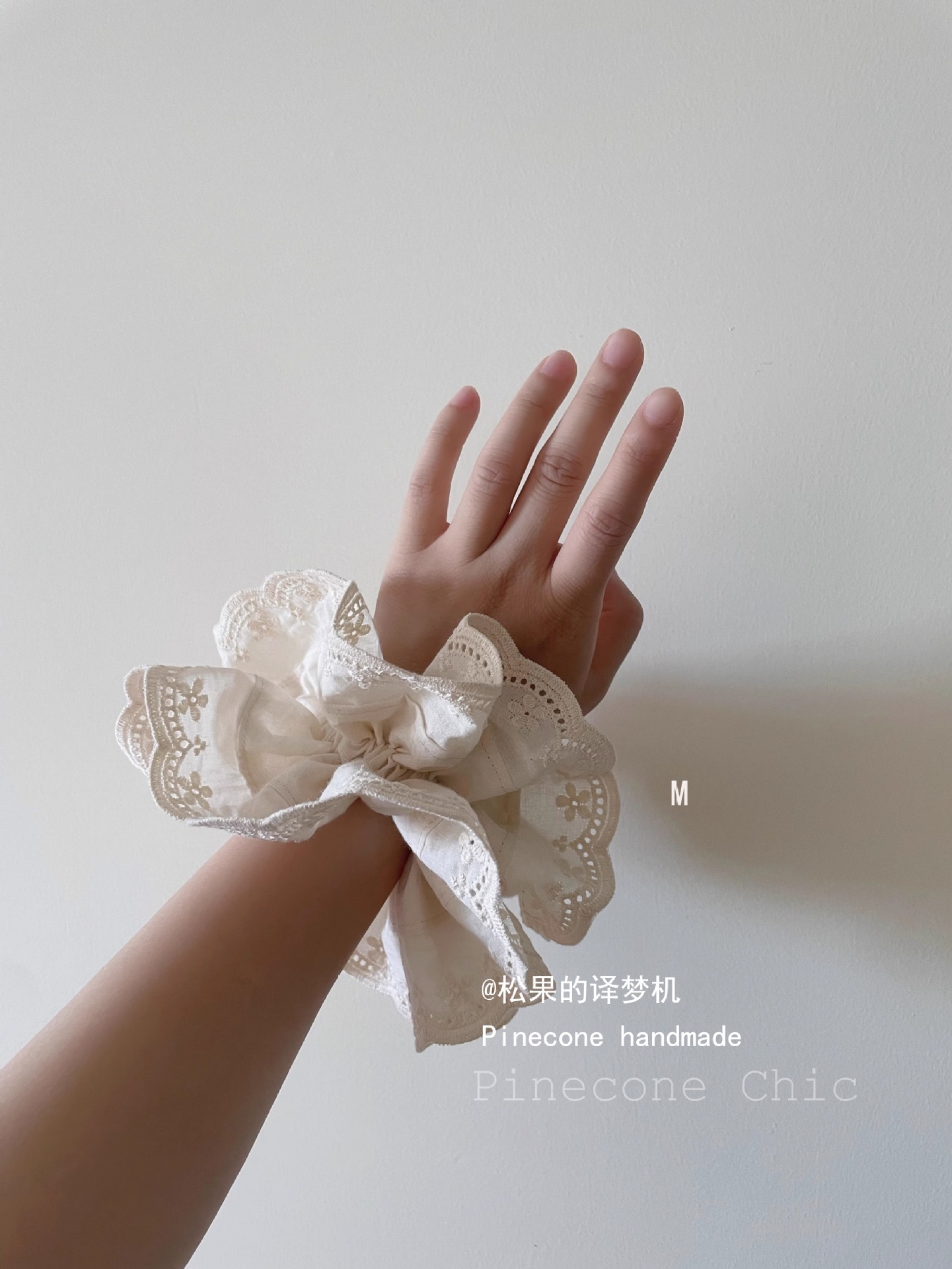 Pinecone retro princess-style French double-layer adjustable heavy industry milk white embroidered lace fluffy hair band pic 46