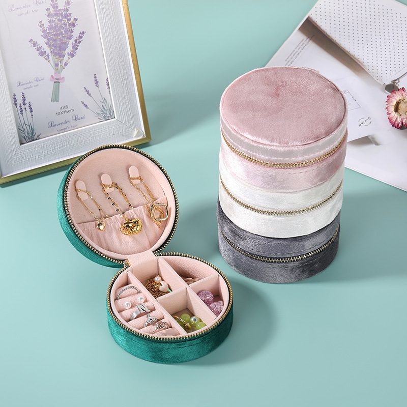 Wholesale of new portable velvet jewelry boxes, travel jewelry, rings, necklaces, stud earrings, and accessory storage boxes pic 7