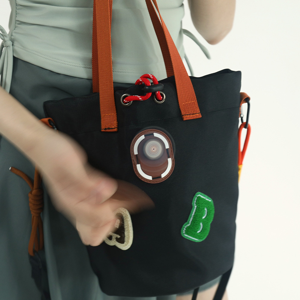 户外运动斜挎单肩包水壶袋手机包遛娃单肩包运动徒步旅行轻便挎包详情12