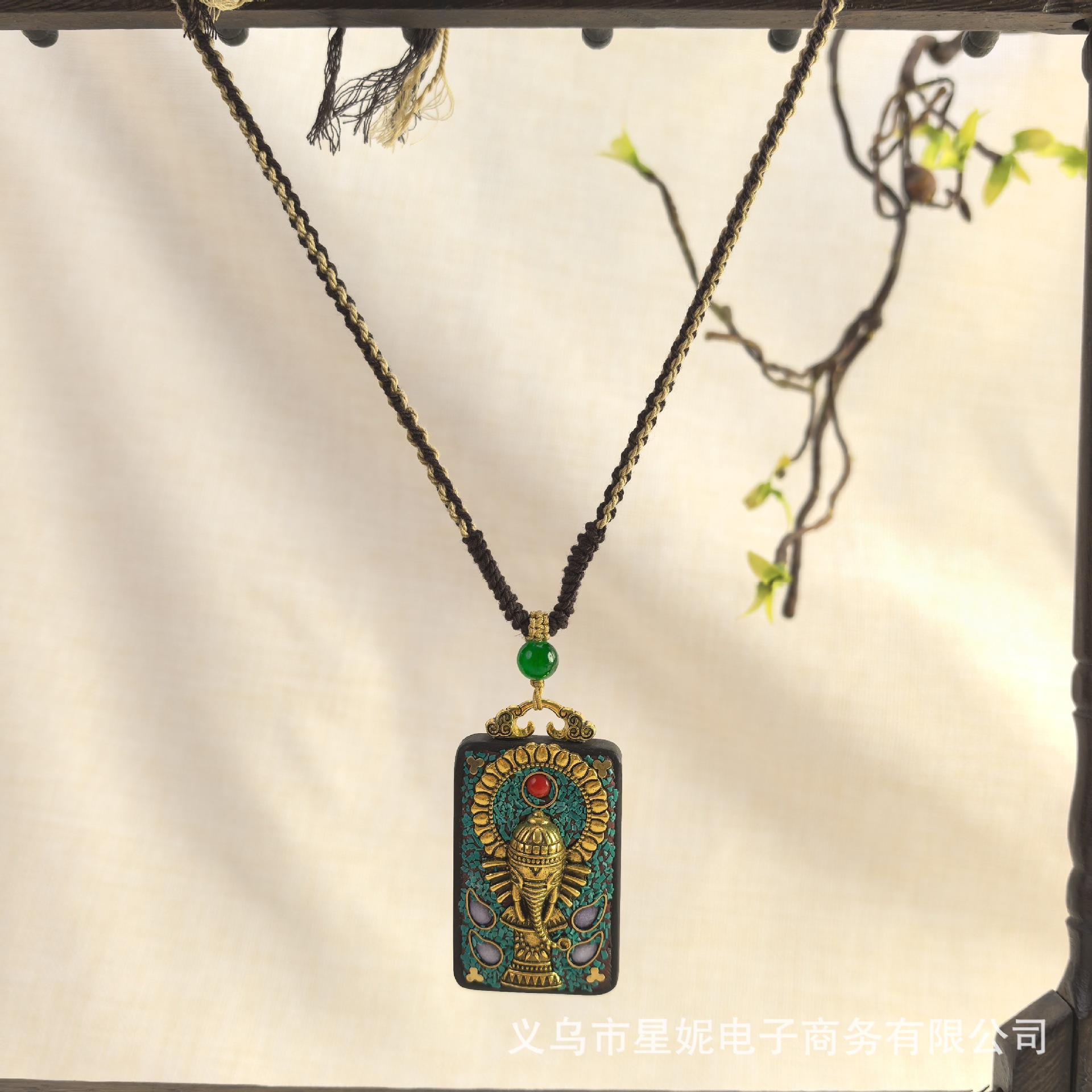 Nepalese Thangka pendant for men, green Tara Manjusri Bodhisattva, esandalwood Buddha amulet, retro necklace, sweater chain pendant for women pic 37