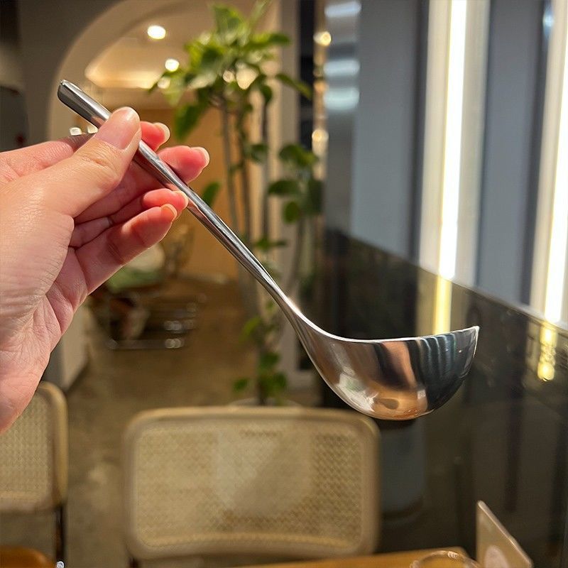 不锈钢汤勺盛汤勺加深大头勺大号喝汤勺大头喝汤勺喝粥勺子深汤勺详情8