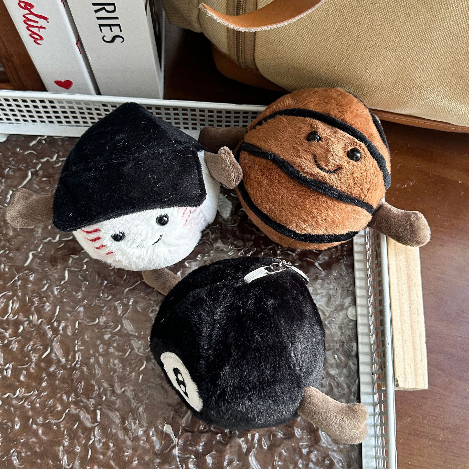 网球台球毛绒玩具卡通球类公仔背包钥匙扣送礼毛绒挂件小玩偶批发详情5