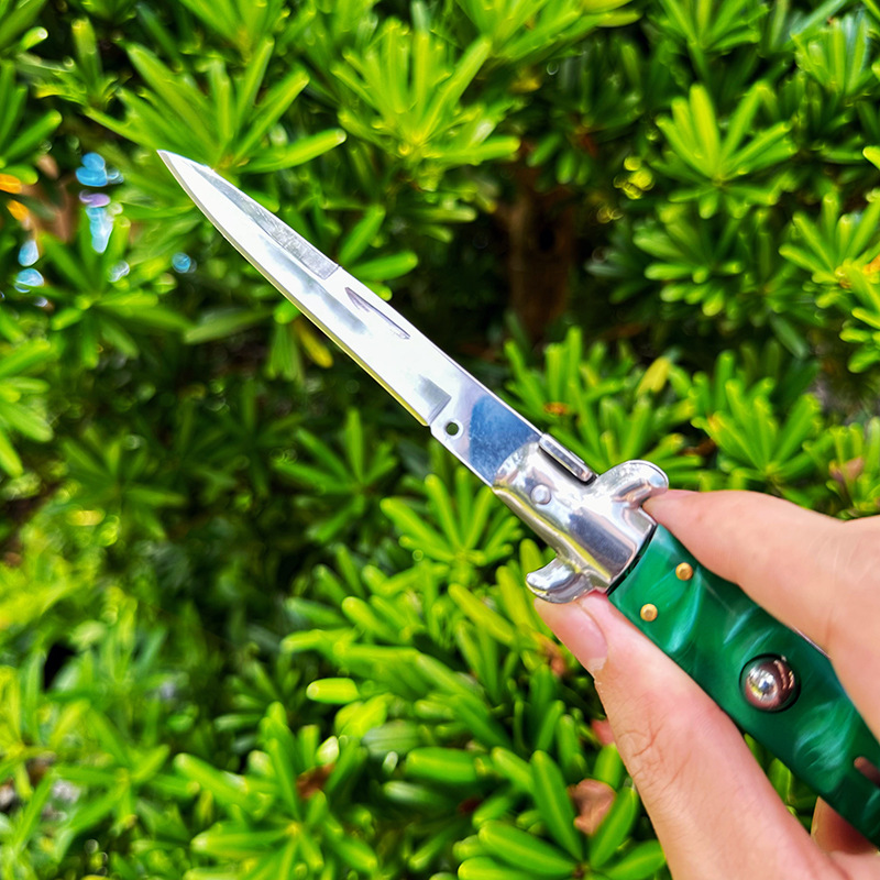 High-quality AK folding knives for cross-border game accessories in stock, with knife cases included. Popular cross-border folding knife handles for playing and viewing pic 10