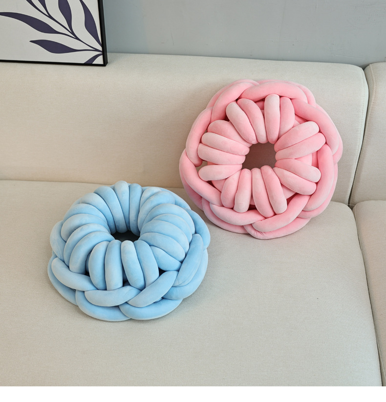 新款现代简约北欧风甜甜圈抱枕环形打结抱枕创意毛线编织坐垫靠垫详情15