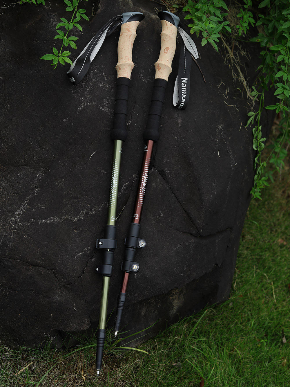 跨境热销户外铝合金登山滑雪杖三节伸缩手杖套装轻便耐用登山装备详情2