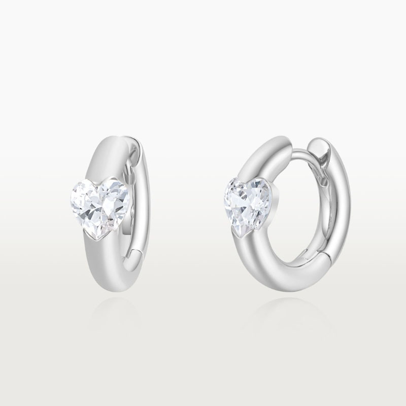 Vintage light luxury retro high-end photosensitive heart-shaped diamond ear buckles, fashionable, elegant, exquisite and versatile vintage earrings pic 6