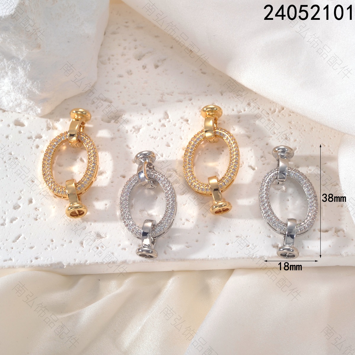 Copper-plated 18k gold color-preserving pearl necklace with zirconium ring-shaped letter clasp sweater chain DIY jewelry accessory pic 2