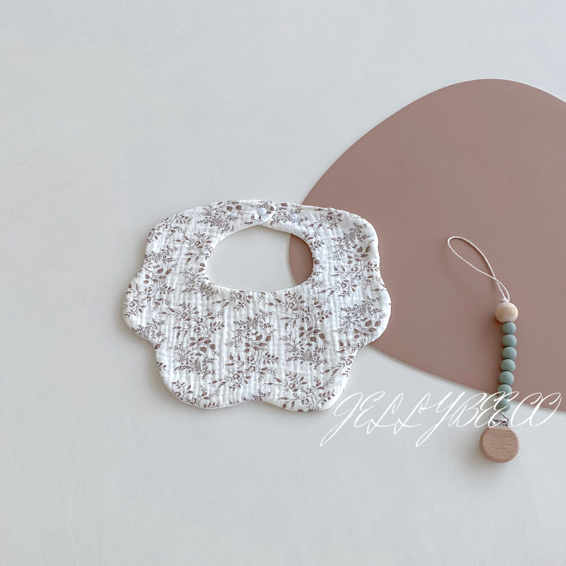 花瓣宝宝围嘴新生婴儿口水巾A类纯棉纱四季吸水围脖跨境详情17