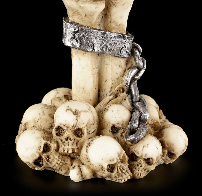 Cross-border best-selling Halloween skeleton candlestick creative Ghost head scented candle vessel, personalized atmosphere decorative item pic 11