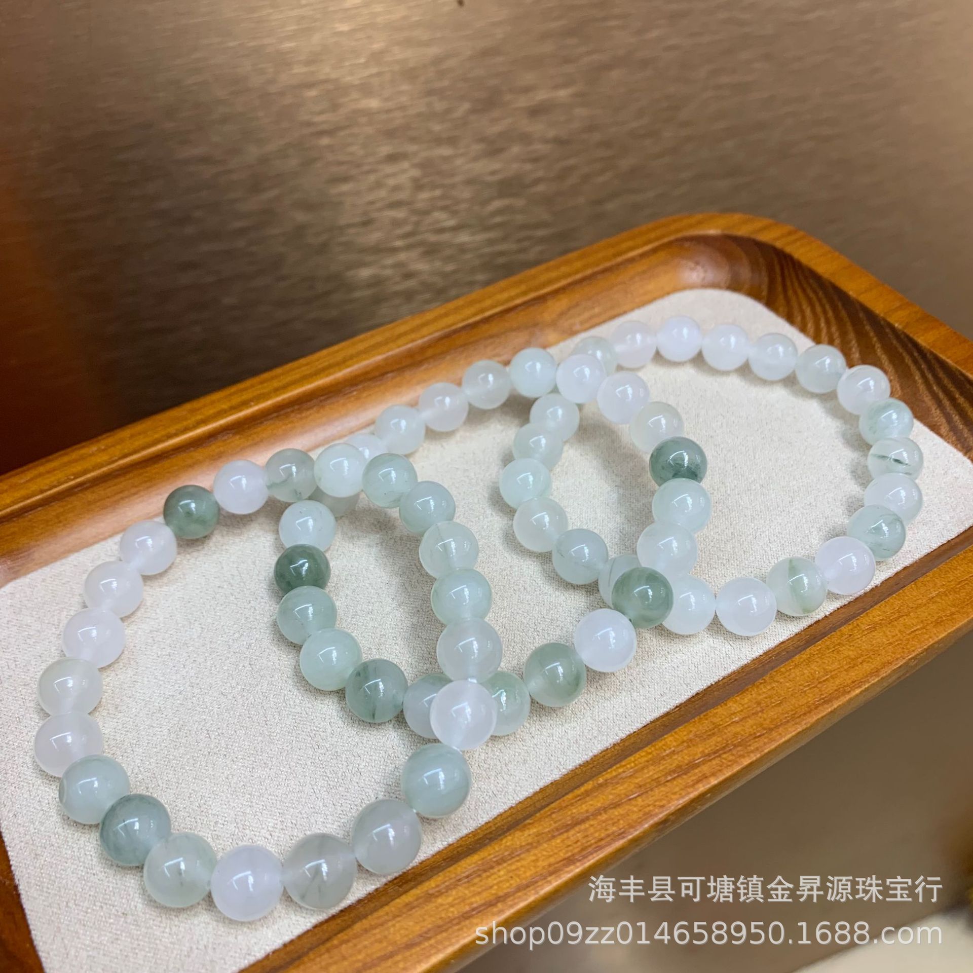 天然玉石天山翠手链单圈女手串金丝玉工厂批发直播福利简约轻奢款详情6
