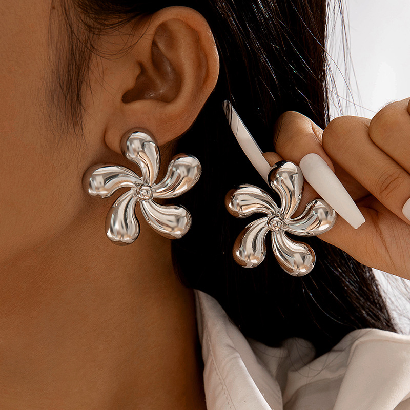 欧美跨境时尚八字麻花大水滴铁质耳环设计感几何方形扭纹耳坠耳饰详情10