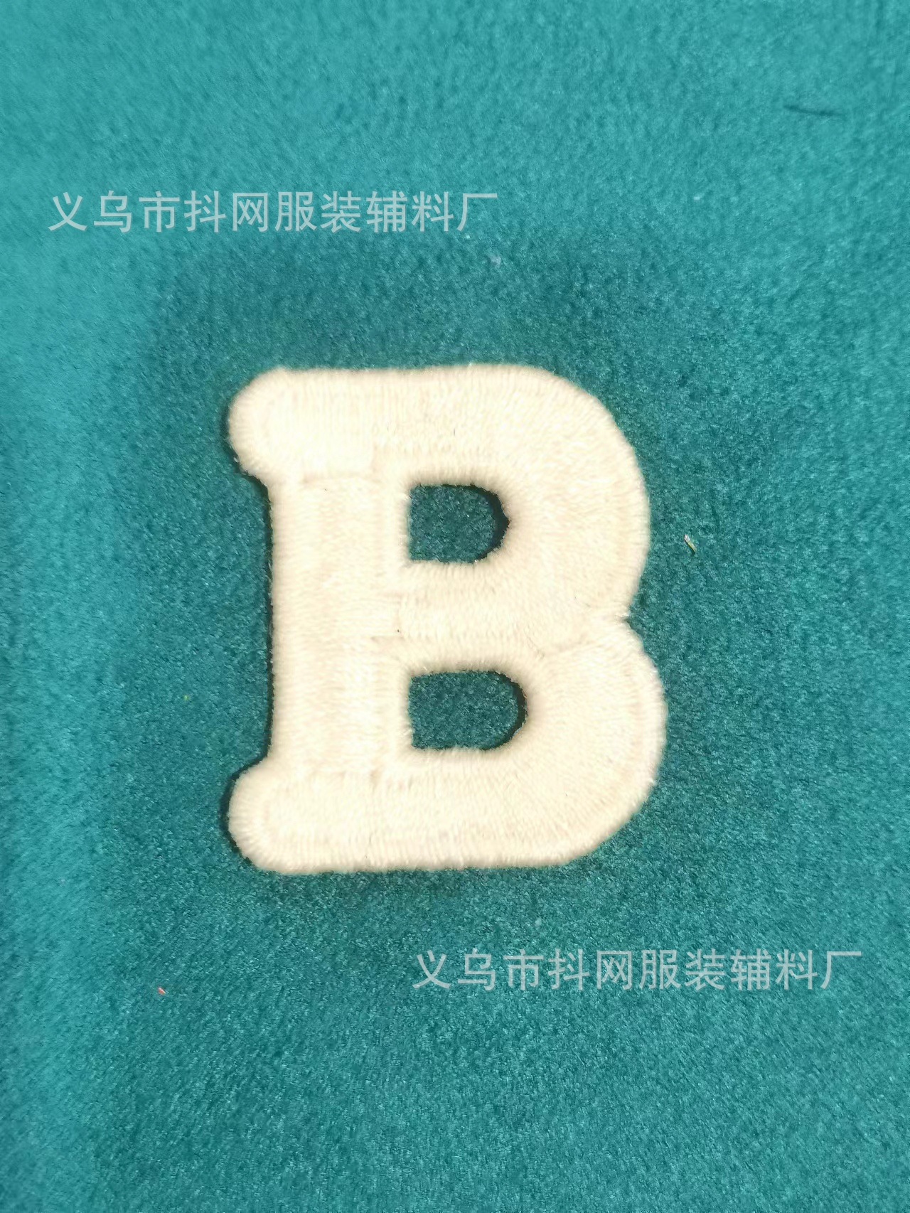 英文字母帽子绣标补贴衣服标志logo高级刺绣布贴可缝大号缝制补丁详情9