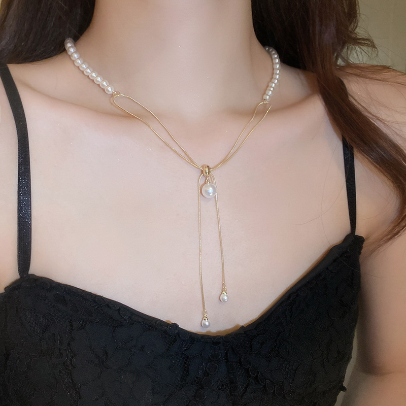 Irregular long pearl necklace, French light luxury style, sweater chain, niche simple and high-end necklace wholesale for women pic 37