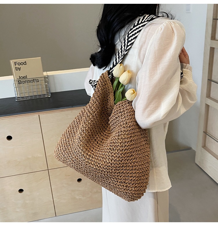 Summer high-capacity straw woven bag for women, 2024 new style seaside and beach vacation single-shoulder bag, commuter tote bucket bag pic 22