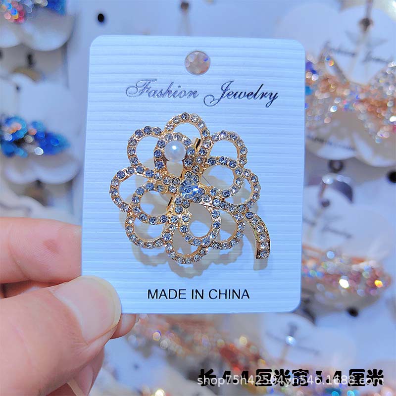 蝴蝶合金饰品高级感简约百搭高档胸针防走光别针胸花衣饰配饰批发详情30