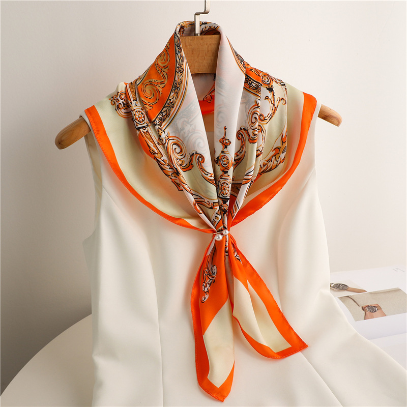 A 70cm small square scarf with Chinese trend printed patterns for women, fashionable clothing matching. The small silk scarf is an elegant autumn and winter scarf with flowers pic 5