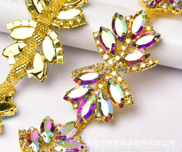 European and American best-selling in-stock welded glass diamond chain, sunflower horse eye water diamond chain, DIY dress accessory and auxiliary materials pic 2