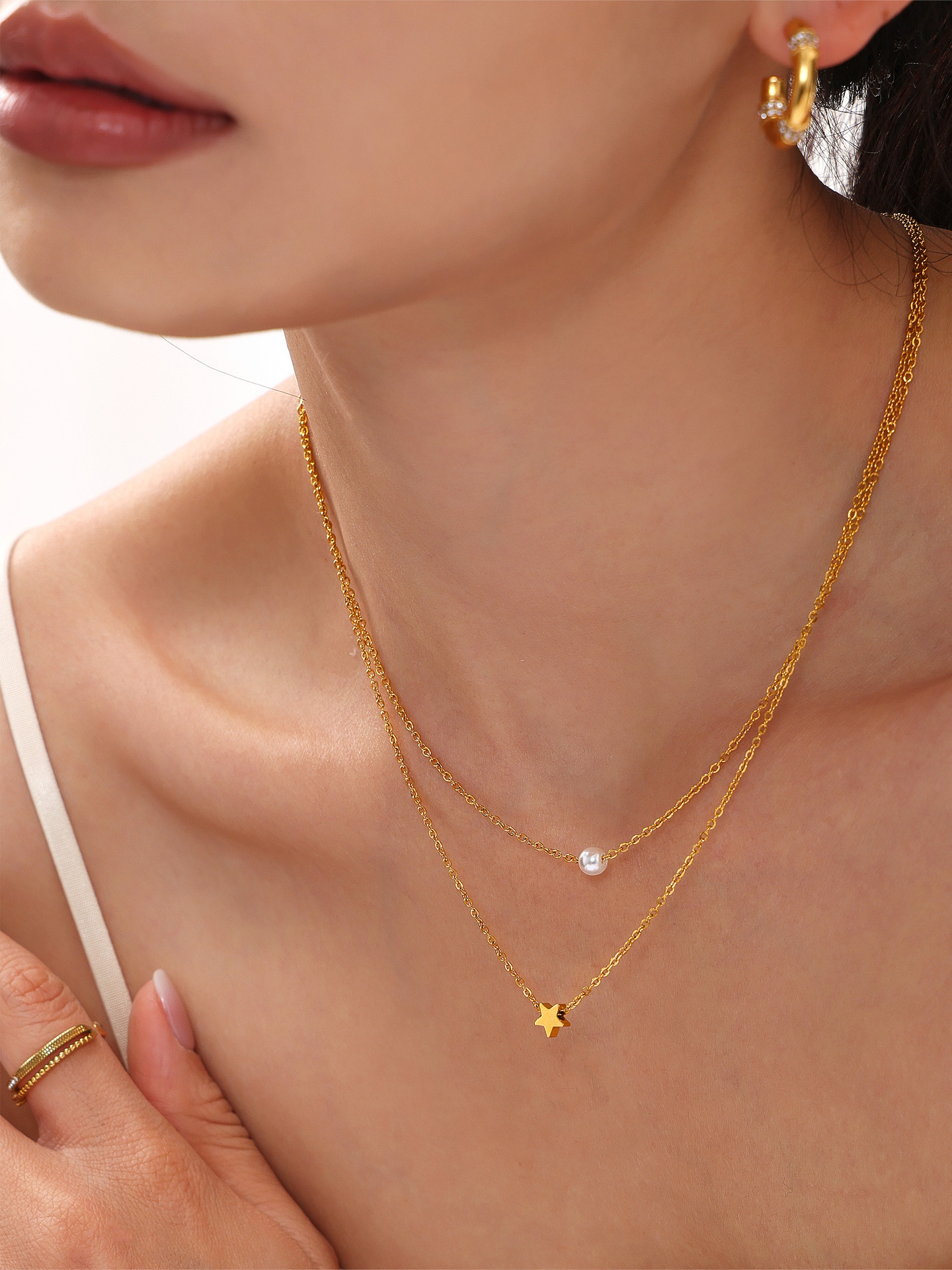 谜丽 星星贝珠设计感多层项链欧美风热销通勤叠戴钛钢18K真金饰品详情6