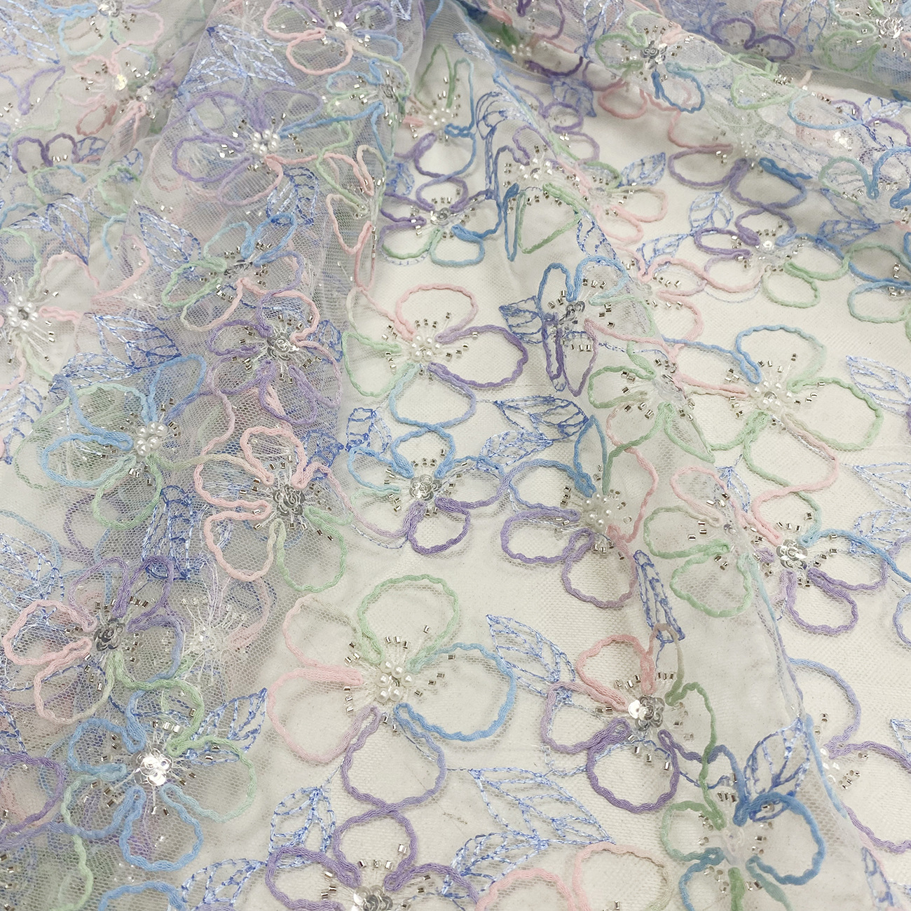 现货时尚彩色多色盘带蕾丝珠子绣花童装女装婚纱礼服面料LACE详情5