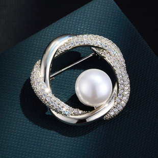 Light luxury daily commuting style zirconium hollowed-out flower brooch, copper alloy inlaid zircon high-end fashion pin brooch pic 4