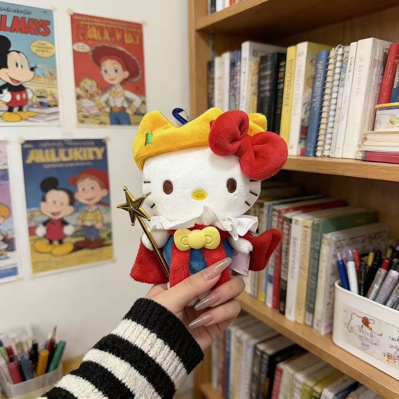 正版国王款式HelloKitty包包挂件卡通毛绒可爱玩偶凯蒂猫伴手礼物详情3