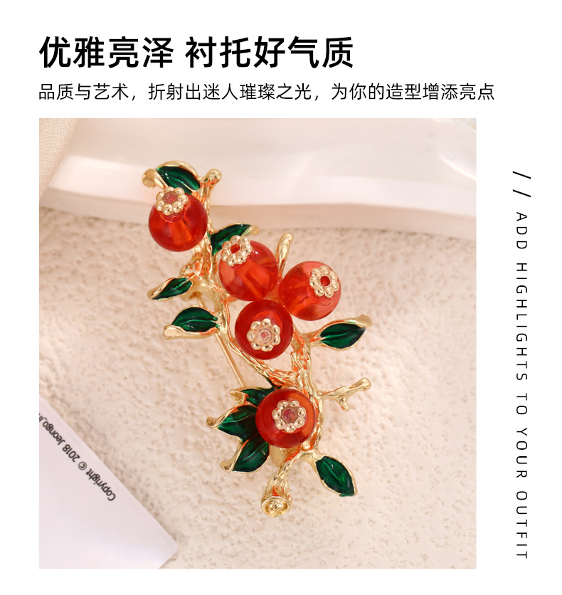 A fresh and delicate peony and zircon flower brooch, a retro pearl fashion pin, a leak-proof clothing accessory, a brooch for women pic 3