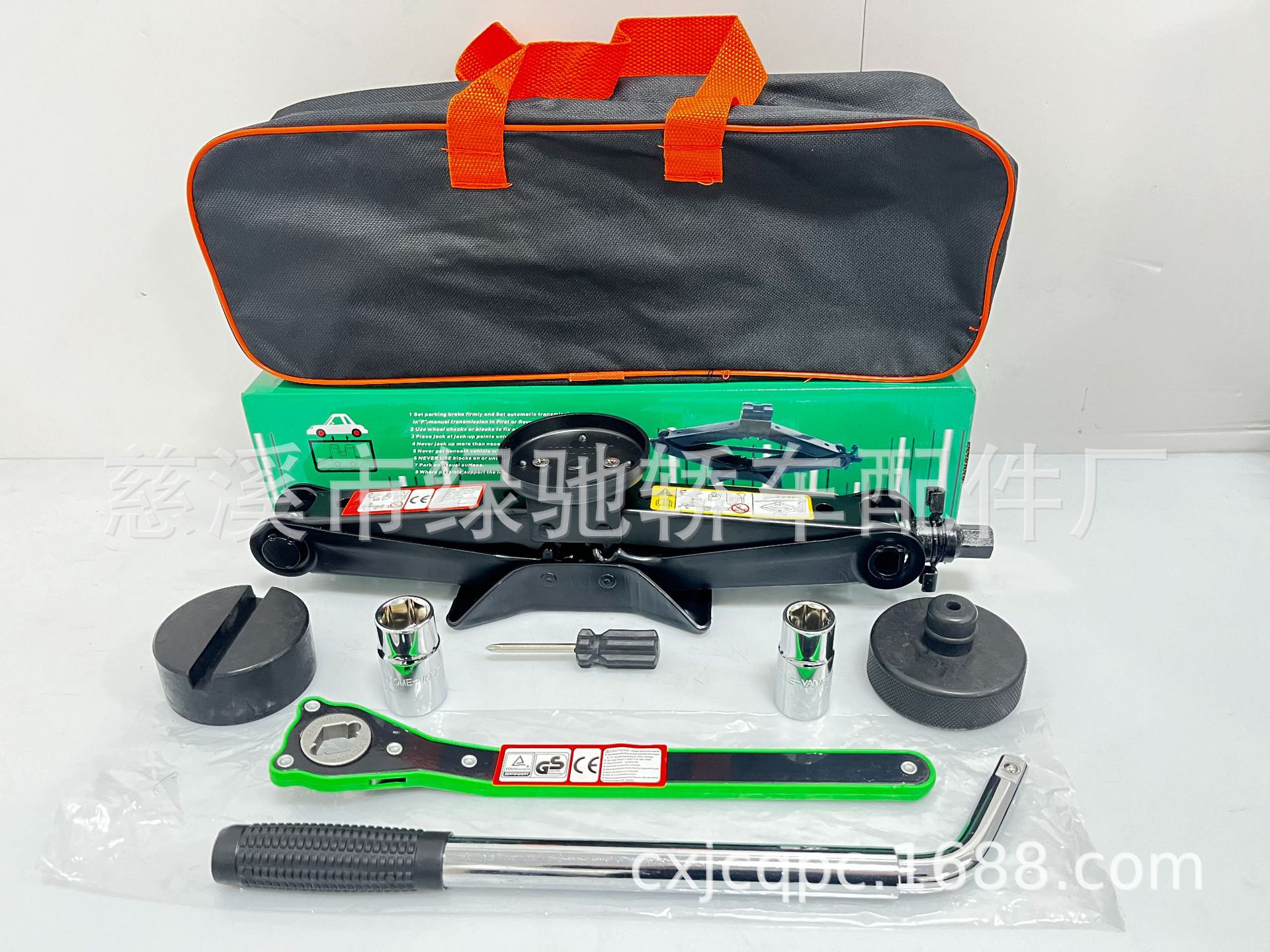 The new YILUN brand Tesla car scissor jack, a universal and labor-saving jack, is suitable for all family car models pic 36