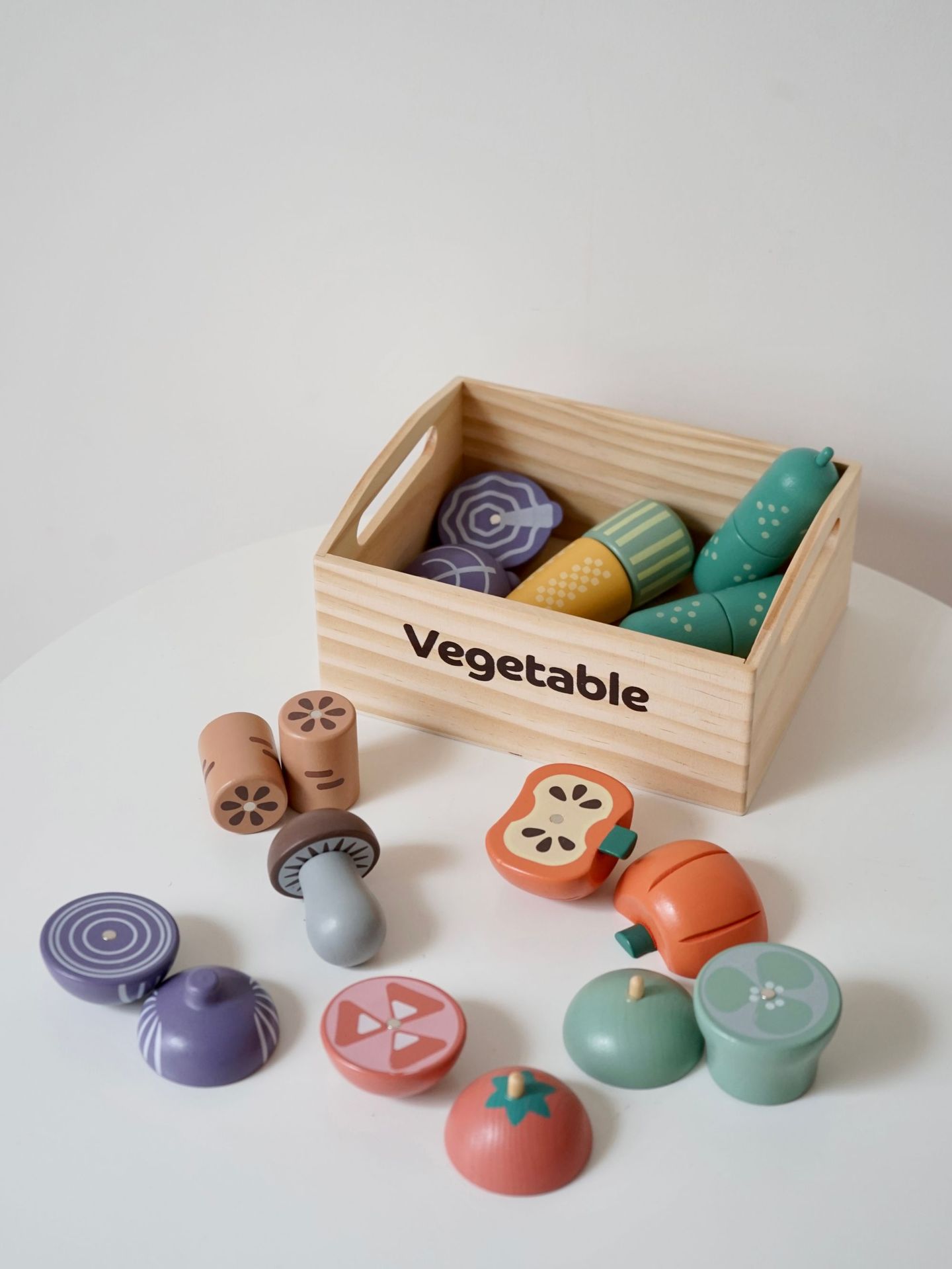 CE/CPC Wooden Magnetic Vegetable and Fruit Cutting Fun Meal Set, Wooden box set, Solid wood cutting board and Cookware set pic 20