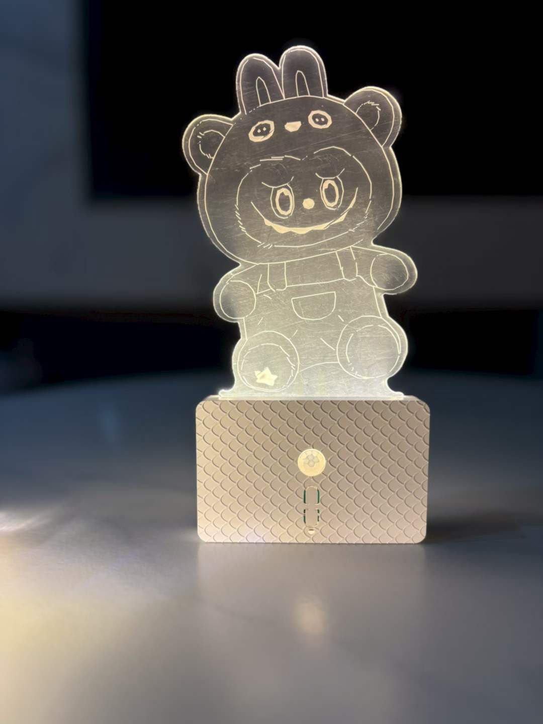 Cartoon doll sensor light charging model, sensor night light cross-border model, seven-color night light ambient light, acrylic glass pic 18