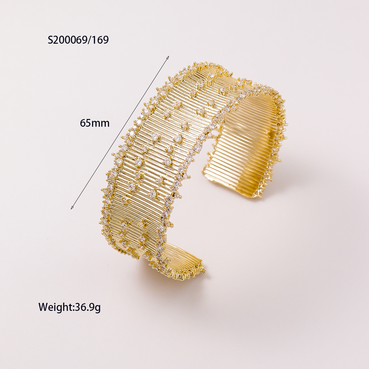 开口可调节锆石金色厚重手镯小众设计精致贵气奢华大气手镯厂家直详情1