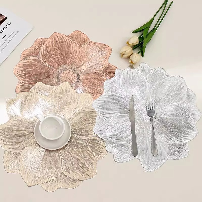 Light luxury lotus anti-slip placemats, PVC heat insulation pads, hotel home Western-style plate pads, Ins-style table pads, bowl pads, decorative pads pic 3