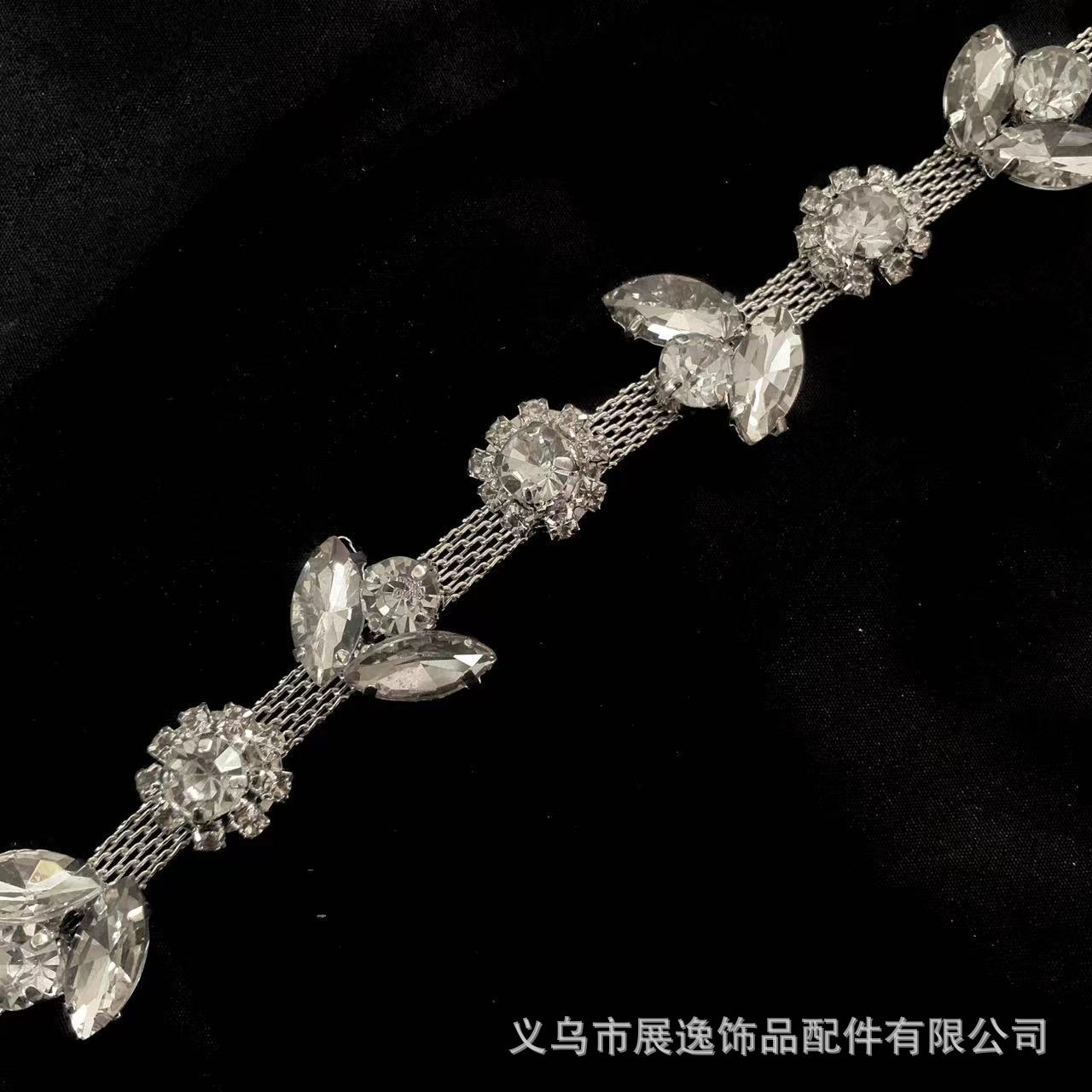 Factory direct sales of glass water diamond code chains, high-end wedding dress, dress, necklaces, clothing chains, accessories and accessories pic 8