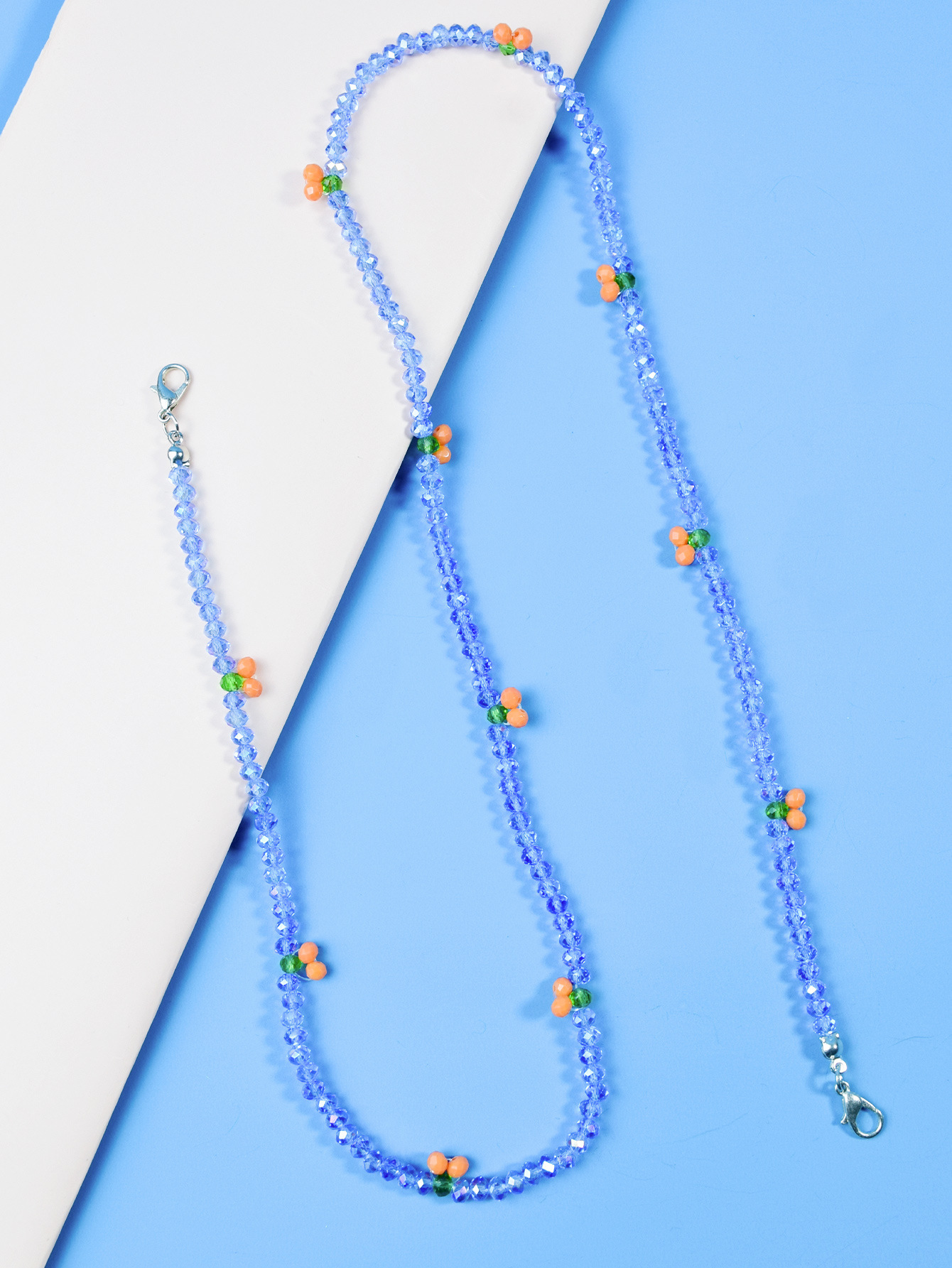 Wholesale of 2022 new style simple and fashionable eyeglass chain accessories, crystal rice bead necklaces pic 5