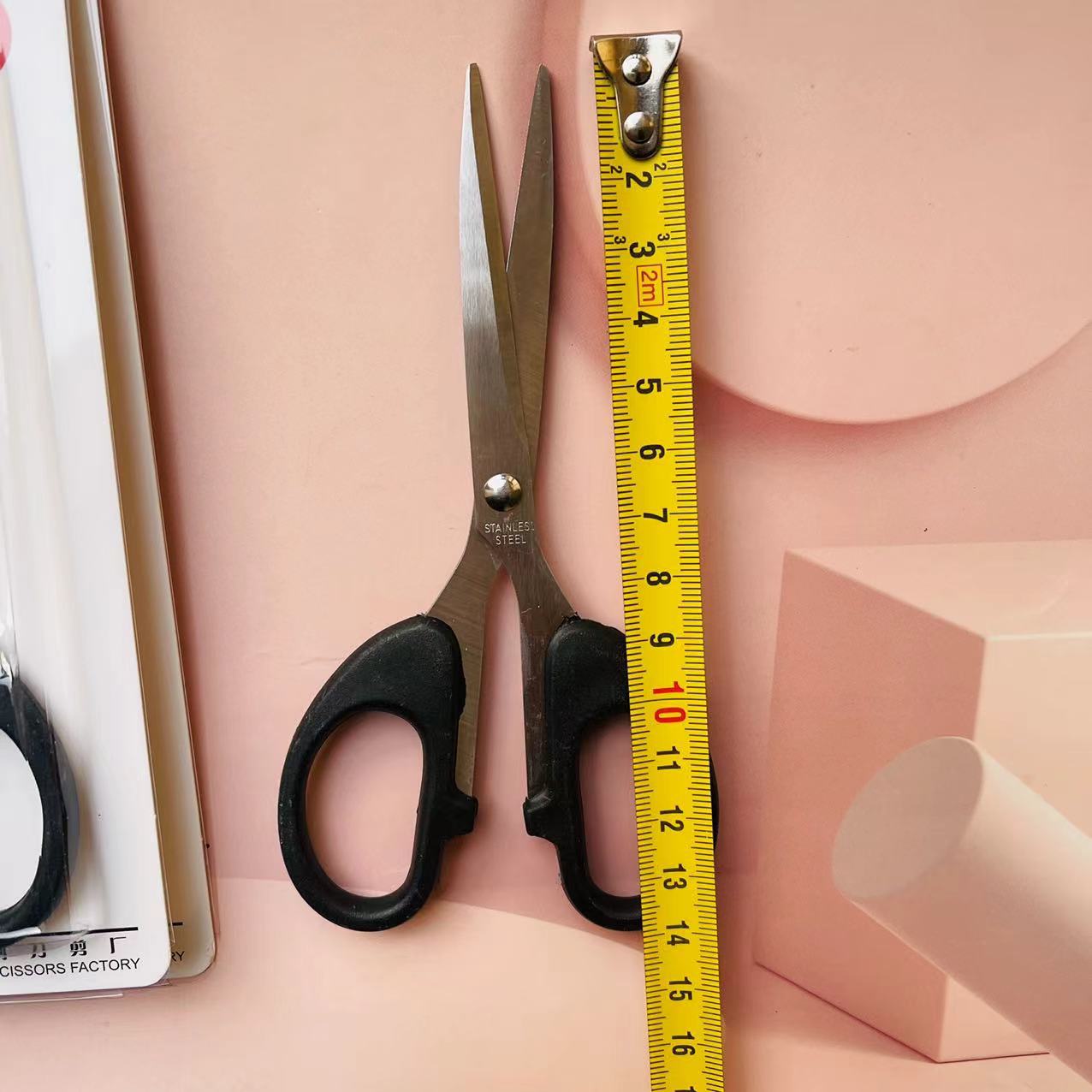 【 Zone 2-7 】S003 Card Scissors 24/ box 720/ case S003 Card Scissors, Hand Scissors, Sewing thread end Scissors, household scissors, cutting Scissors 2 yuan wholesale supply pic 1