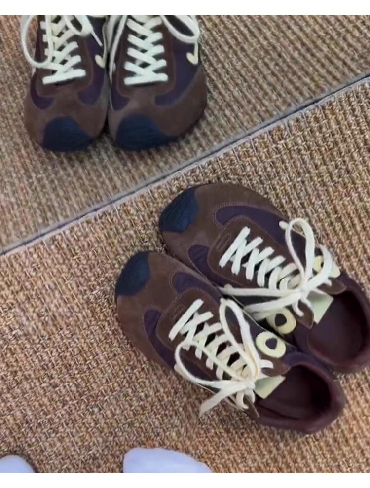 苏茵茵内增高阿甘鞋女2025新款歪头德训女鞋系带休闲鞋真皮德训鞋详情23