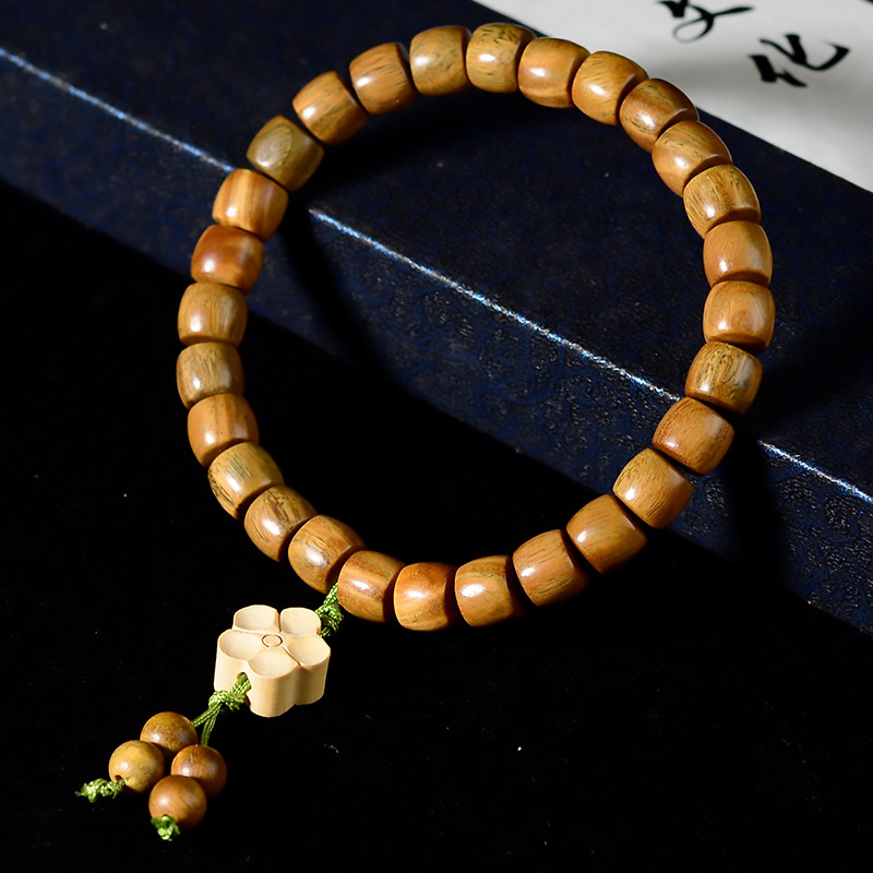 Wholesale of live-streaming promotion products: Green sandalwood, black rosewood, purple sandalwood, bamboo joint Barbie sandalwood luminous perpetual night running ring bracelet pic 21
